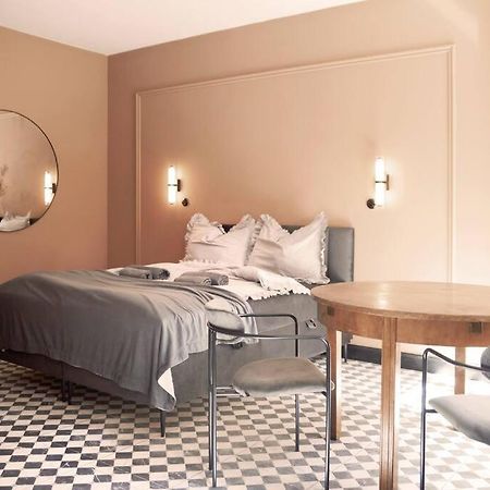 Elegant Apartment In The City Center Wroclaw Ngoại thất bức ảnh