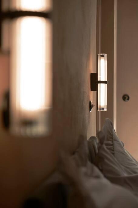 Elegant Apartment In The City Center Wroclaw Ngoại thất bức ảnh