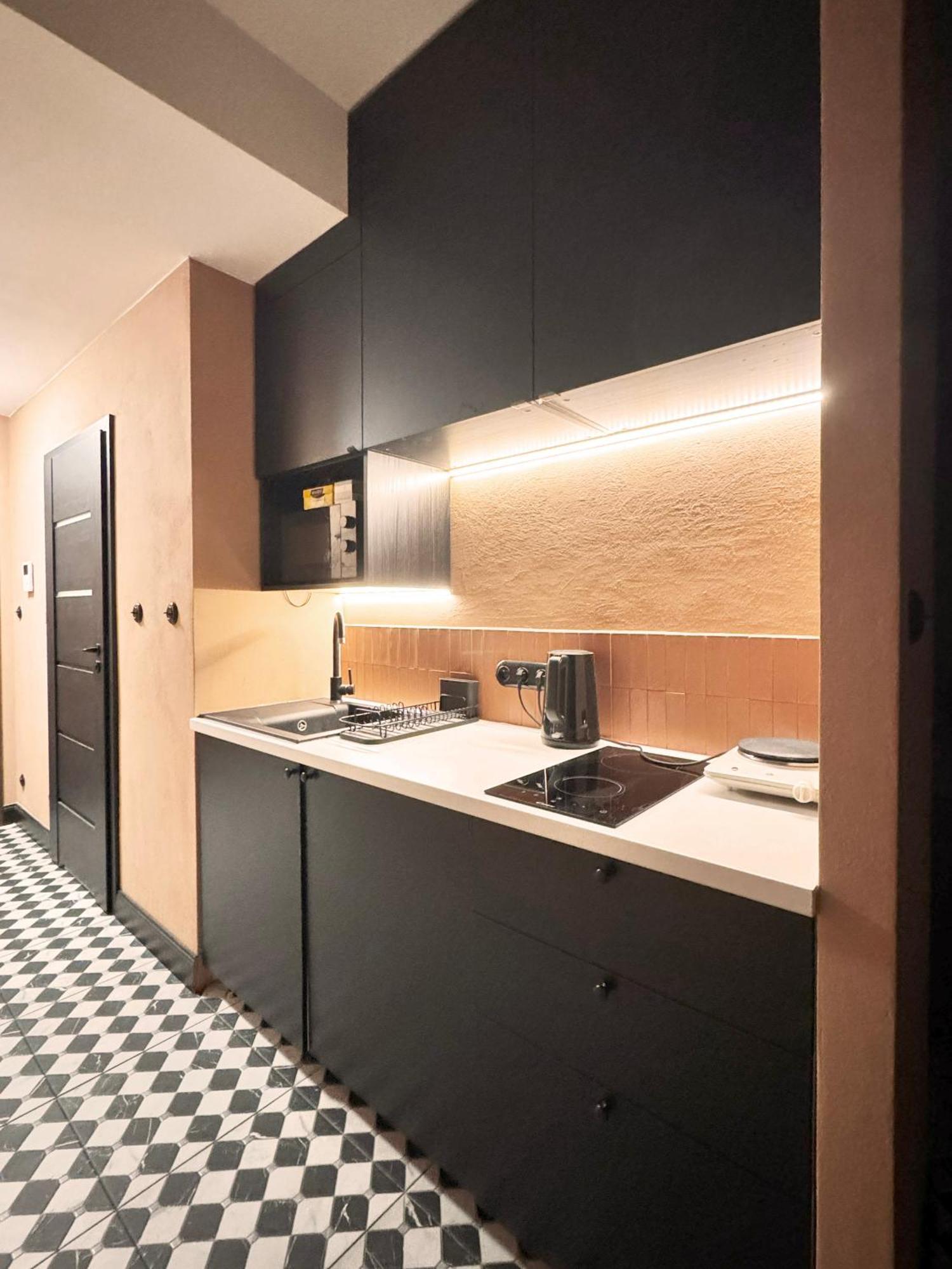 Elegant Apartment In The City Center Wroclaw Ngoại thất bức ảnh
